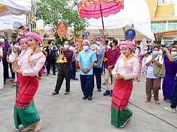 Jula Kathin an old culture and tradition.